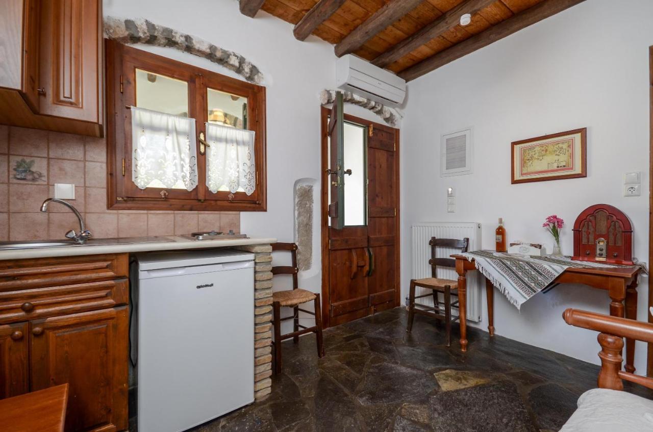 Naxos Filoxenia Hotel Galini  Extérieur photo