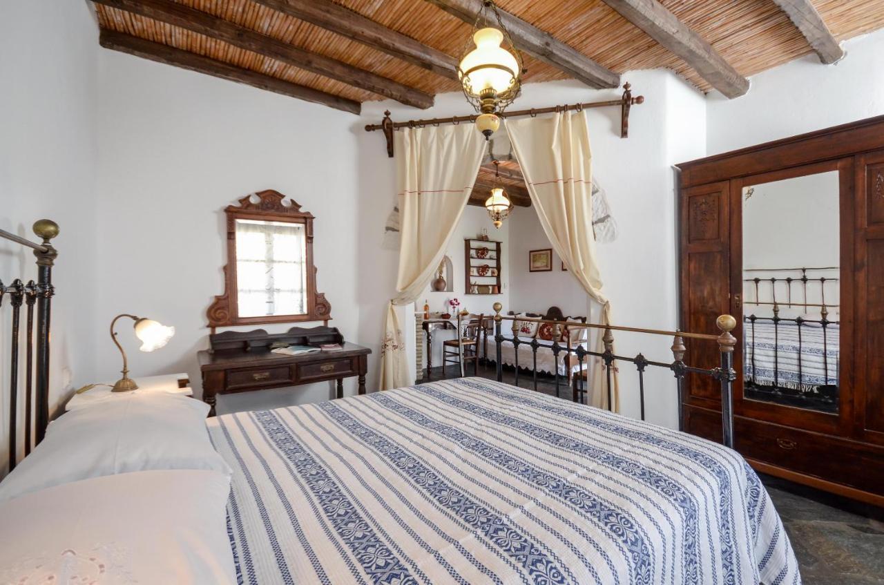 Naxos Filoxenia Hotel Galini  Extérieur photo