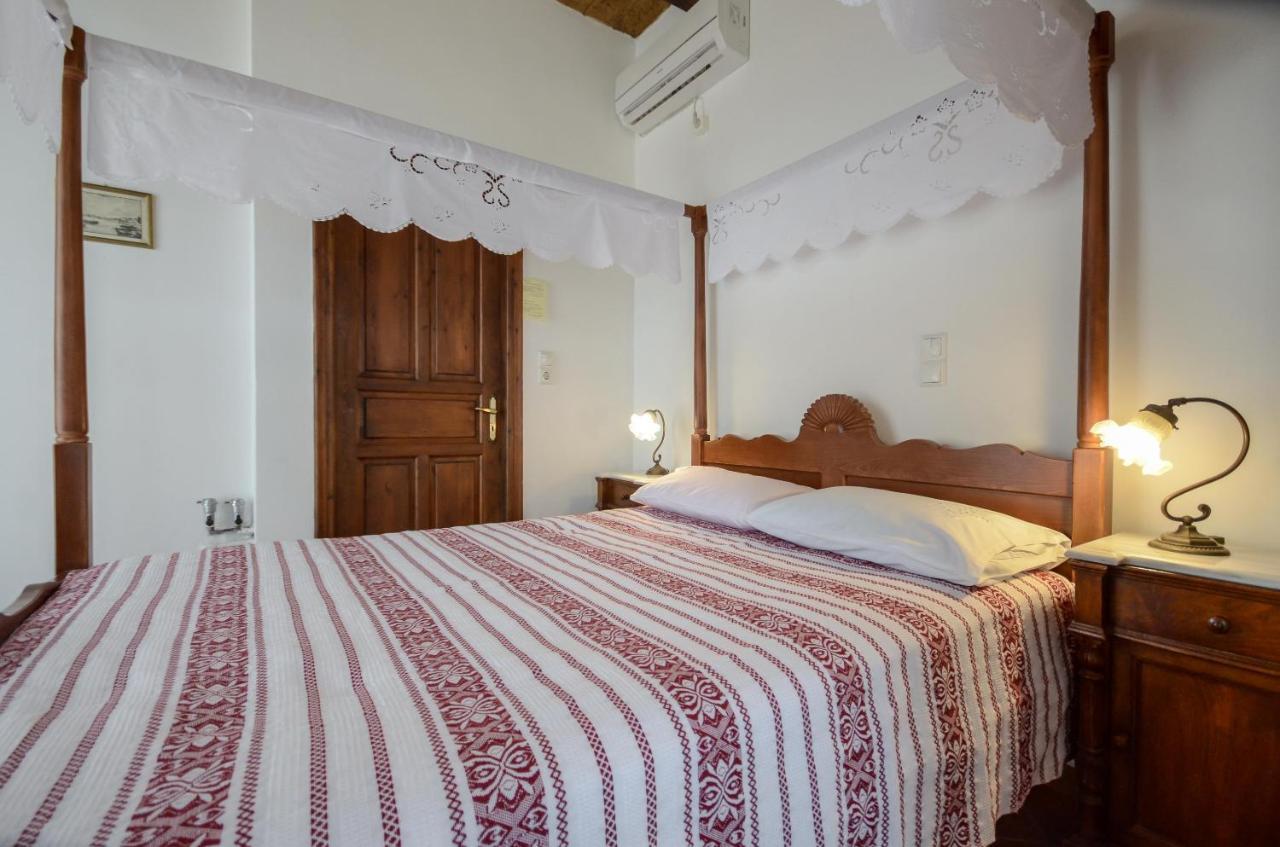 Naxos Filoxenia Hotel Galini  Extérieur photo