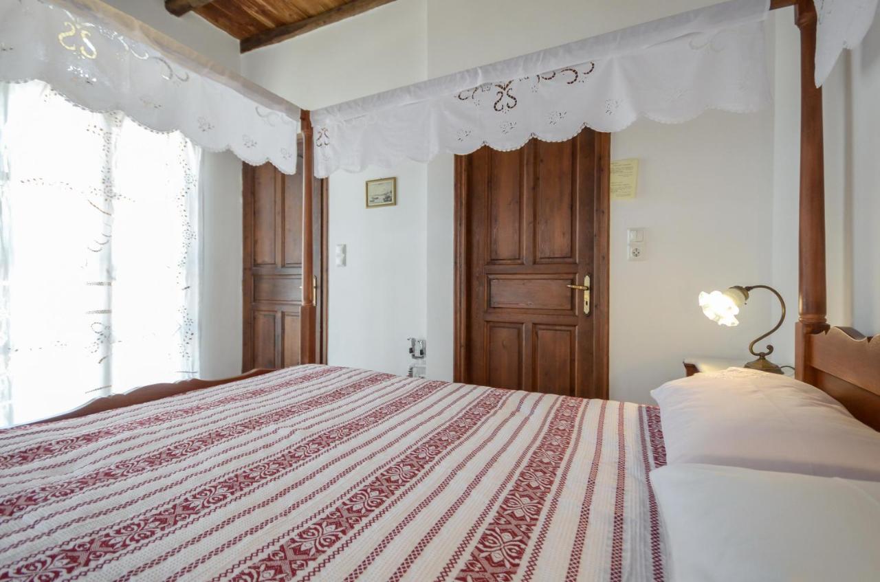 Naxos Filoxenia Hotel Galini  Extérieur photo